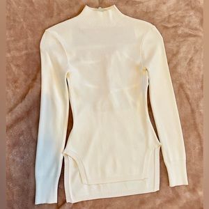 White Zara turtleneck with backless design (Never worn!)